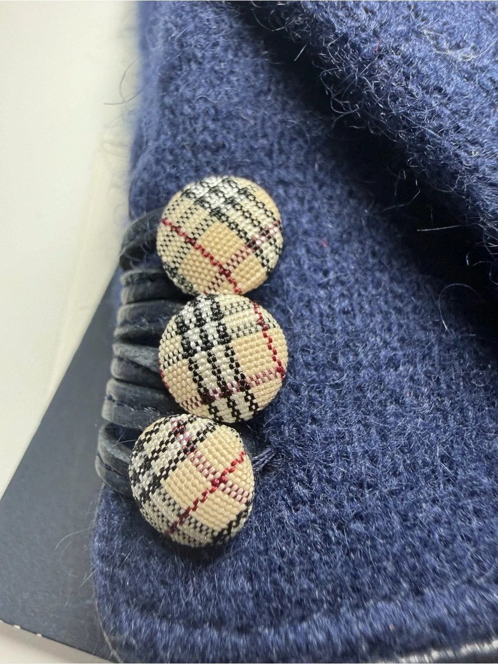 Burberry Blue Cashmere-Blend Women's Gloves with Plaid Button Detail